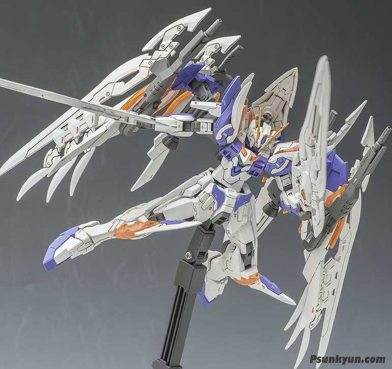 HGBF Wing Gundam Zero Honoo Custom