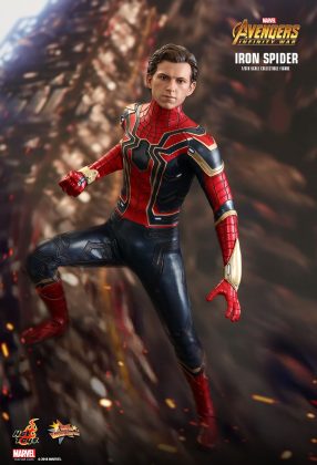 Hot Toys Iron Spider Avengers Infinity War