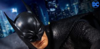 Mezco Toyz One:12 Collective Batman Sovereign Knight