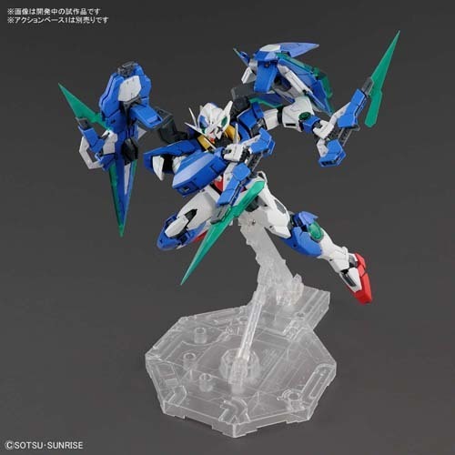 Bandai MG 00 QuanT Full Saber