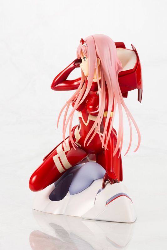 PVC Figure Zero Two anime DARLING in the FRANKXX