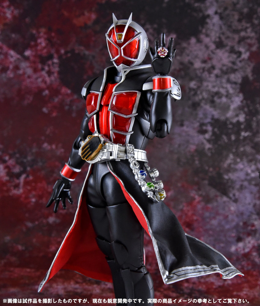 Bandai SHFiguarts Shinkocchou Seihou Kamen Rider Wizard Flame