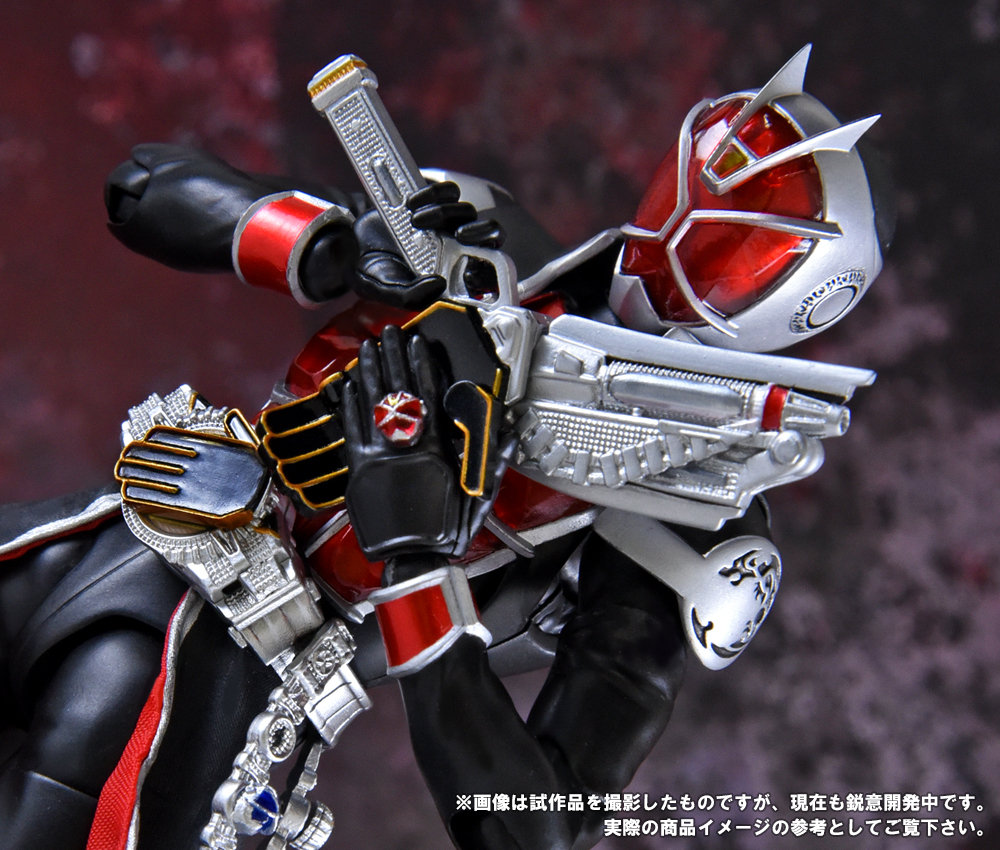 Bandai SHFiguarts Shinkocchou Seihou Kamen Rider Wizard Flame