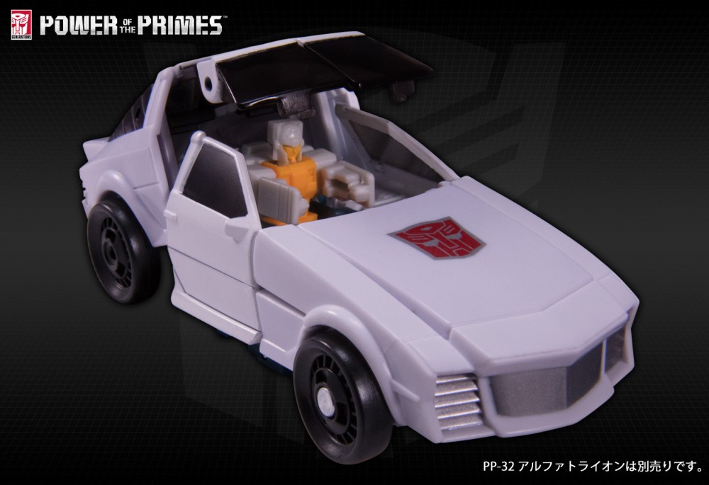 TakaraTommy Transformers Power of the Primes Autobot Tailgate