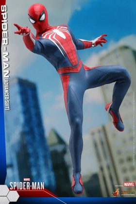 Hot Toys Marvel Spider-Man Advanced Suit Collectible Figure