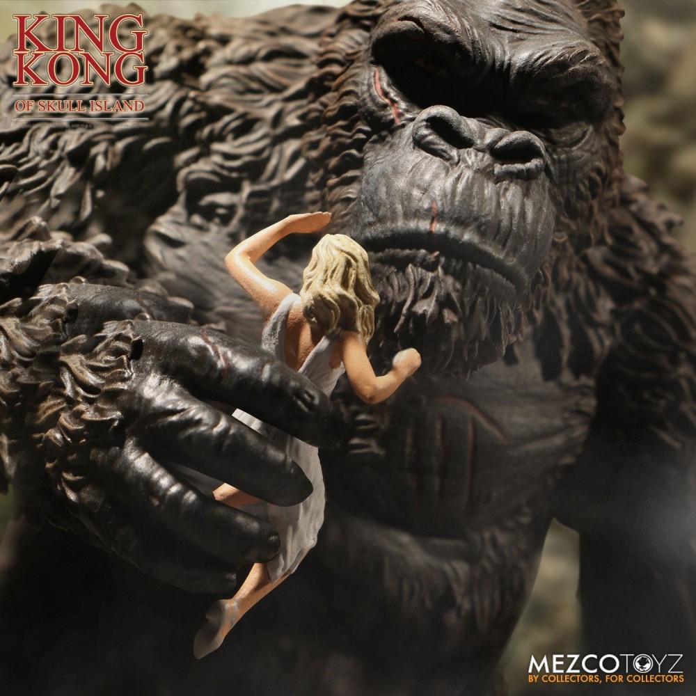Mezco Toyz Action Figure King Kong of Skull Island