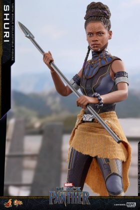 Hot Toys Black Panther Shuri