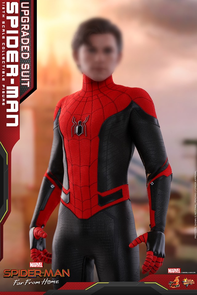 Hot Toys Spider-Man Far From Home Upgraded Suit