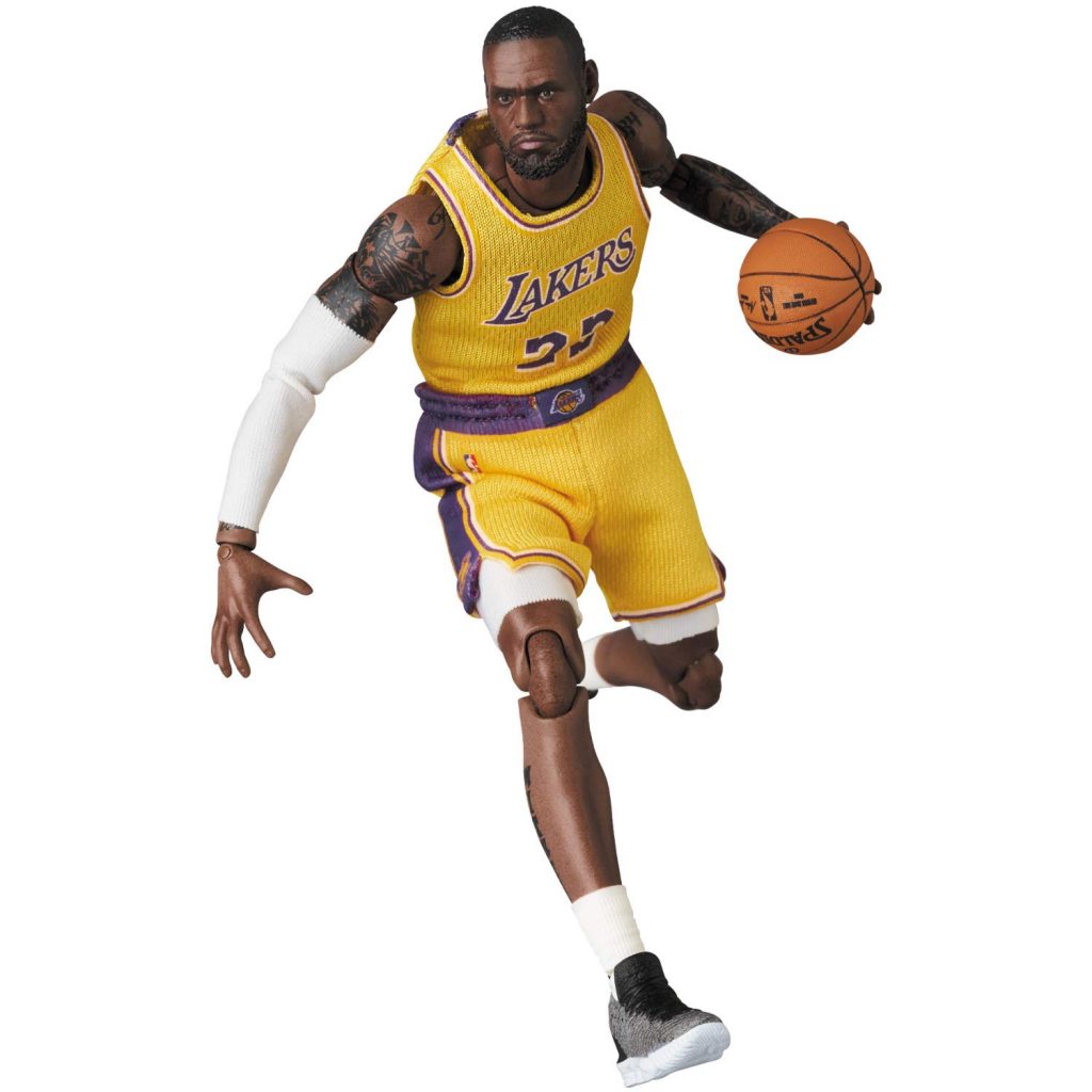 Mafex Series No.127 LeBron James (L.A. Lakers)