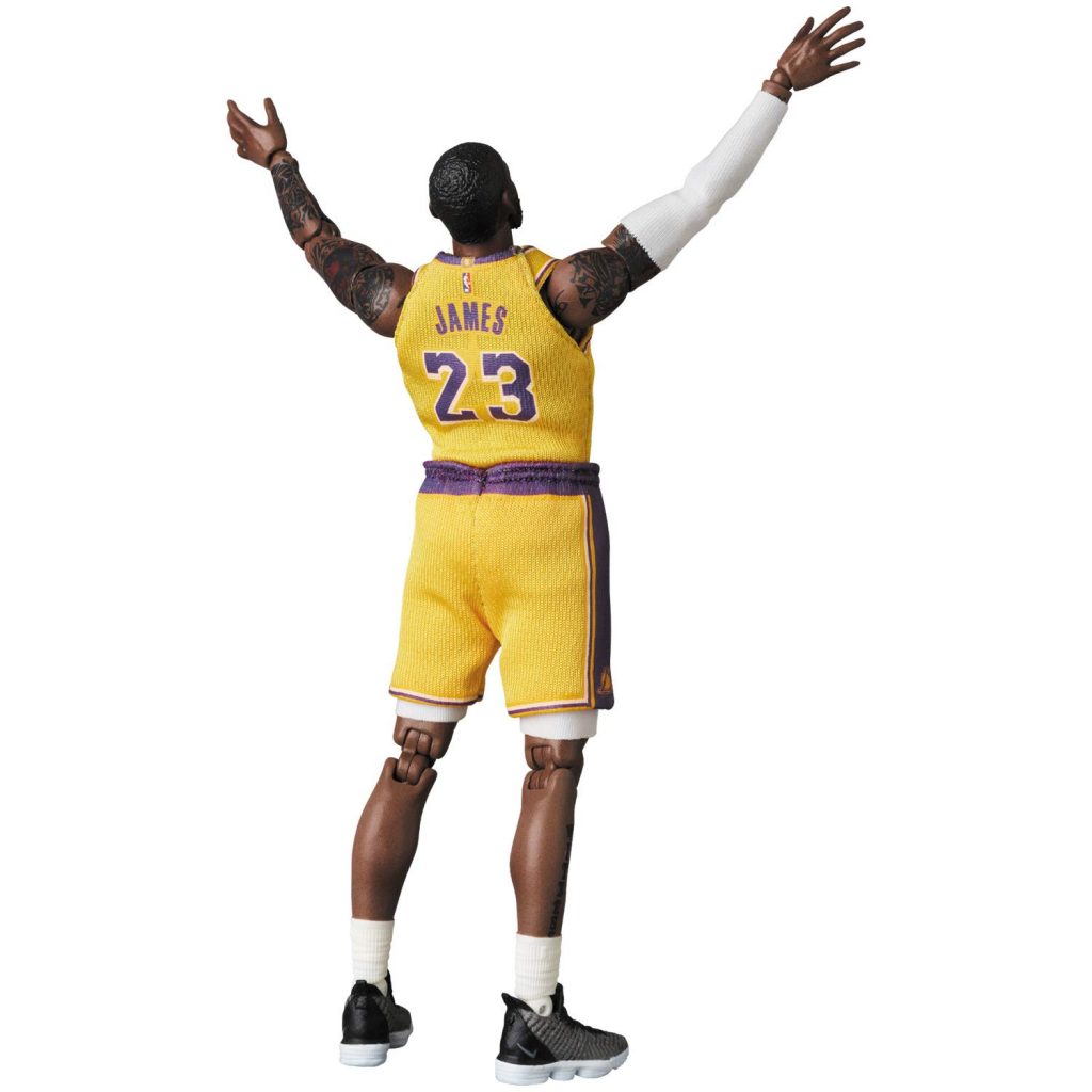 Mafex Series No.127 LeBron James (L.A. Lakers)