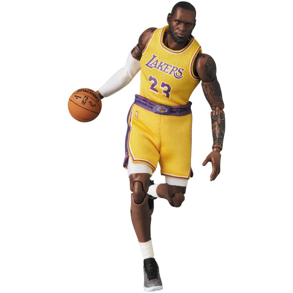 Mafex Series No.127 LeBron James (L.A. Lakers)