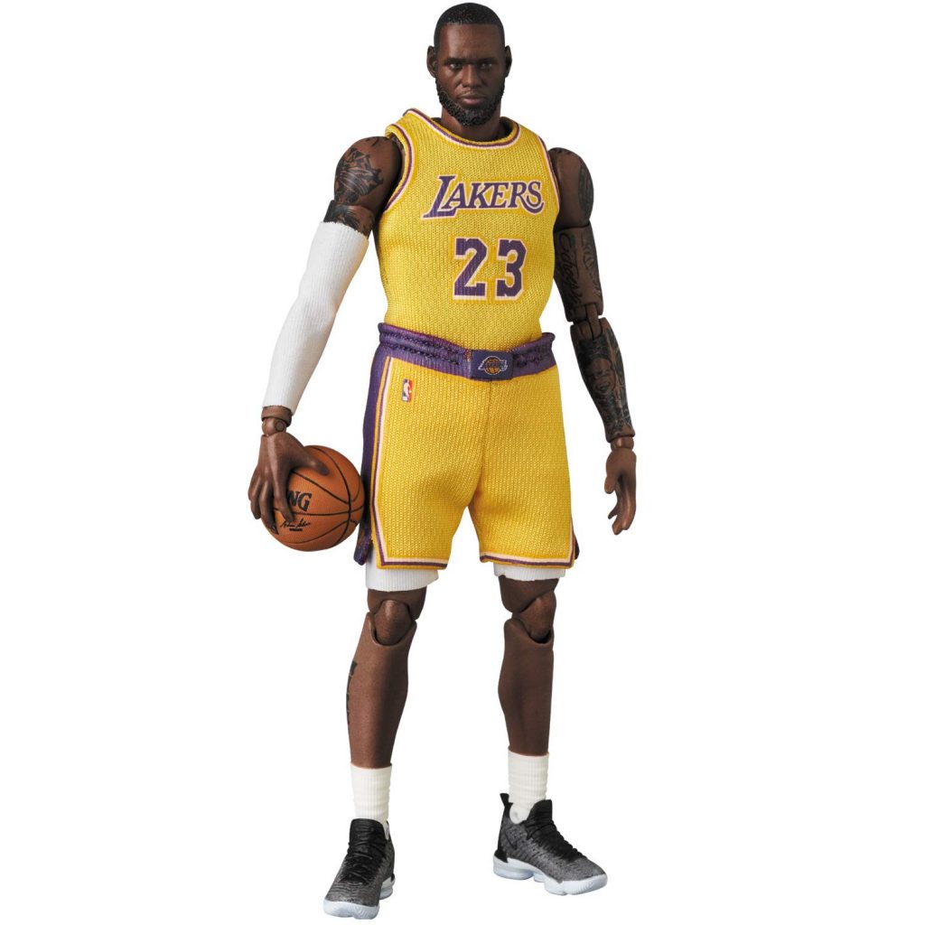 Mafex Series No.127 LeBron James (L.A. Lakers)