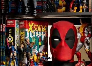 Marvel Legends Deadpool’s Head Premium Interactive Head